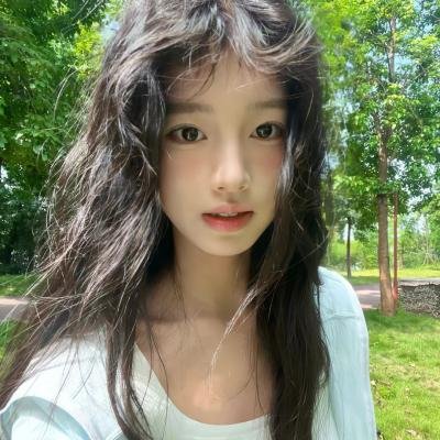 高山上的热气球